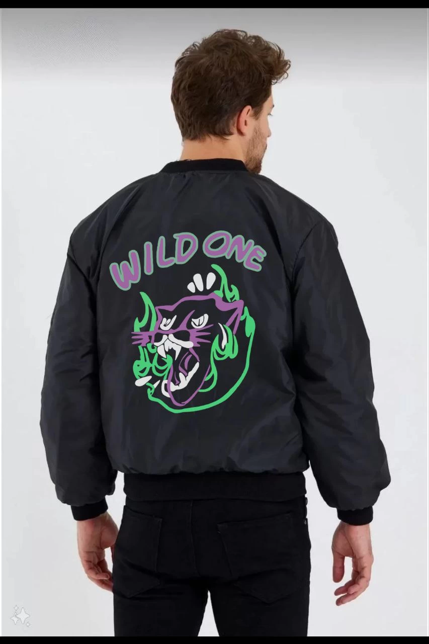 ASSEMA Wild One Baskılı Erkek Bomber Mont - Panter Desenli, Fermuarlı, Kapitone Astarlı Ceket - Siyah