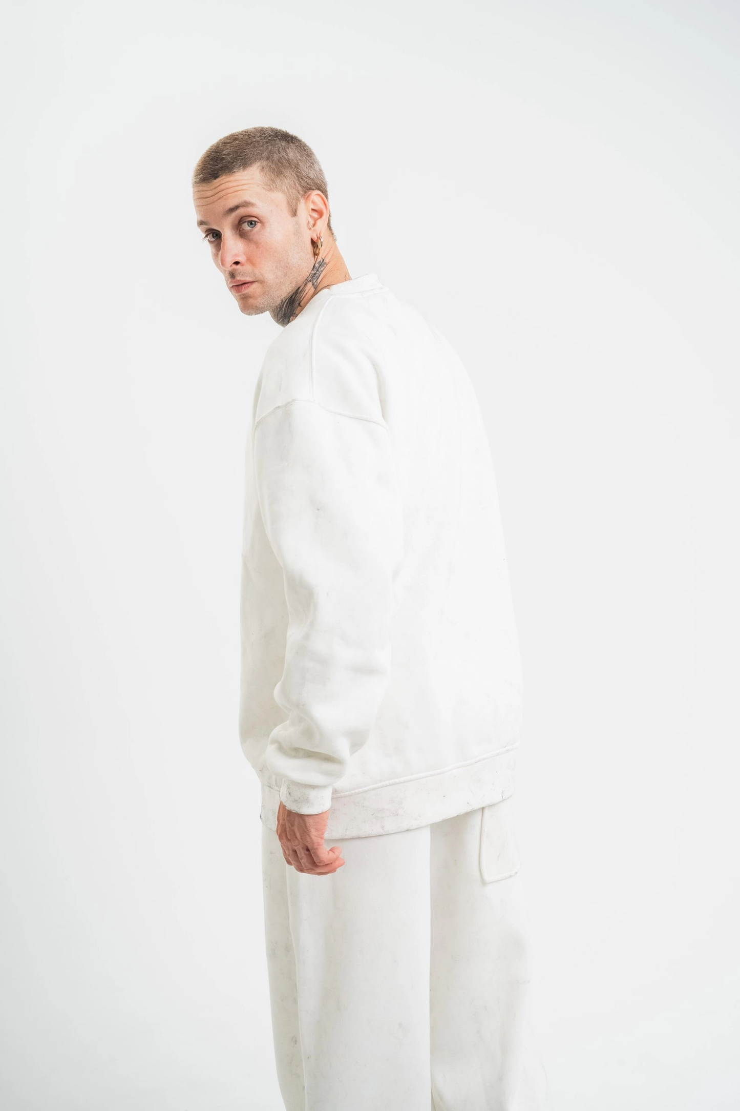 ASSEMA ERKEK Uzun Kol Bisiklet Yaka Yıkamalı SweatShirt - Beyaz