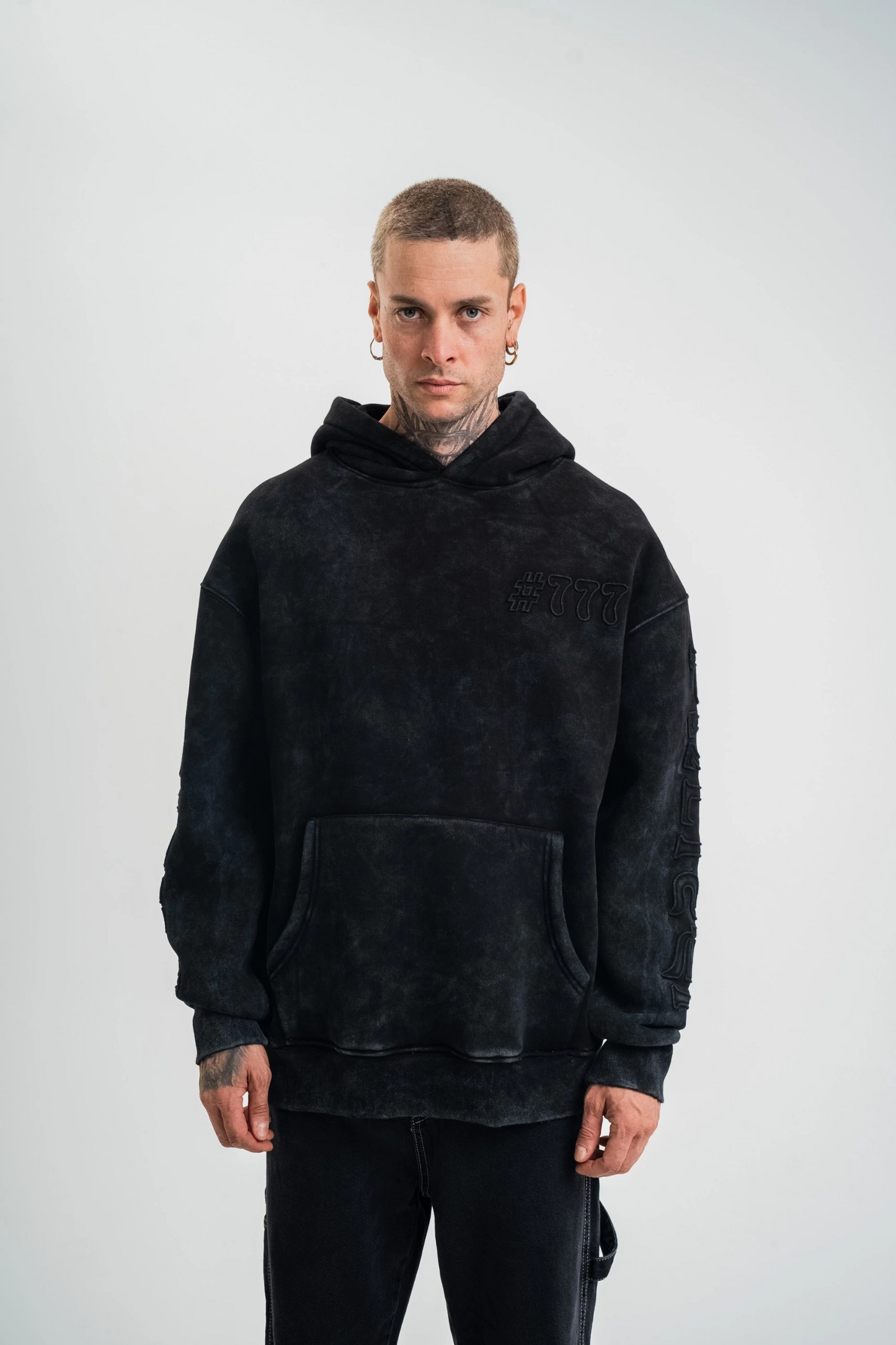 ASSEMA ERKEK Uzun Kol Kapşonlu Yıkamalı Nakışlı SweatShirt - Siyah