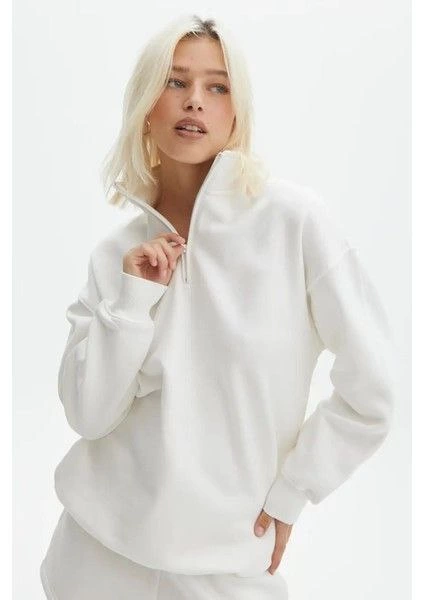 ASSEMA Kadın 3 iplik Pamuklu Uzun Kol Yarım Farmuarlı Yakalı SweatShirt -  Beyaz