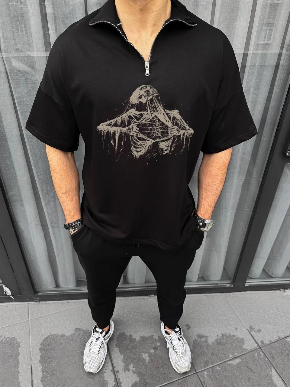 ASSEMA Unisex Yarım Fermuarlı Baskılı Oversize T-Shirt - Siyah