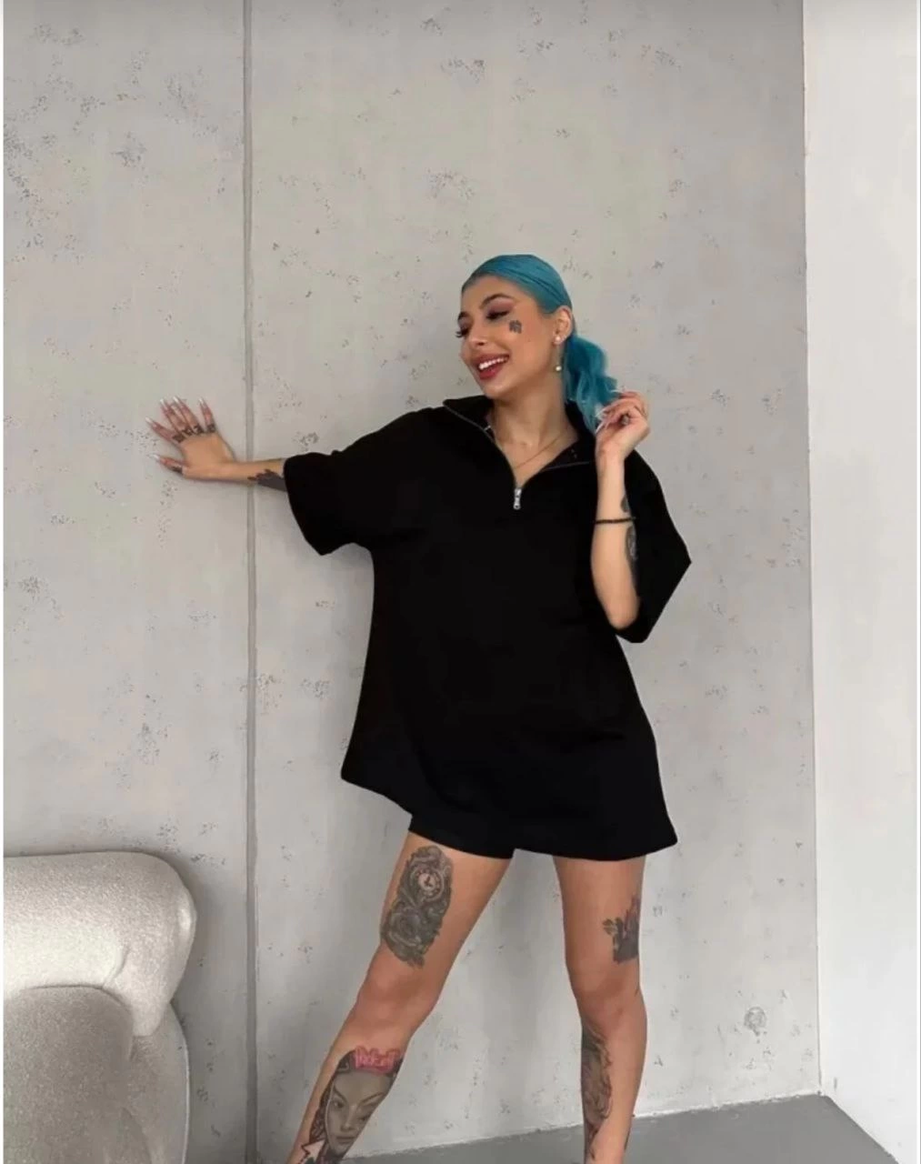 ASSEMA Unisex Yarım Fermuarlı Düz Oversize T-Shirt - Siyah