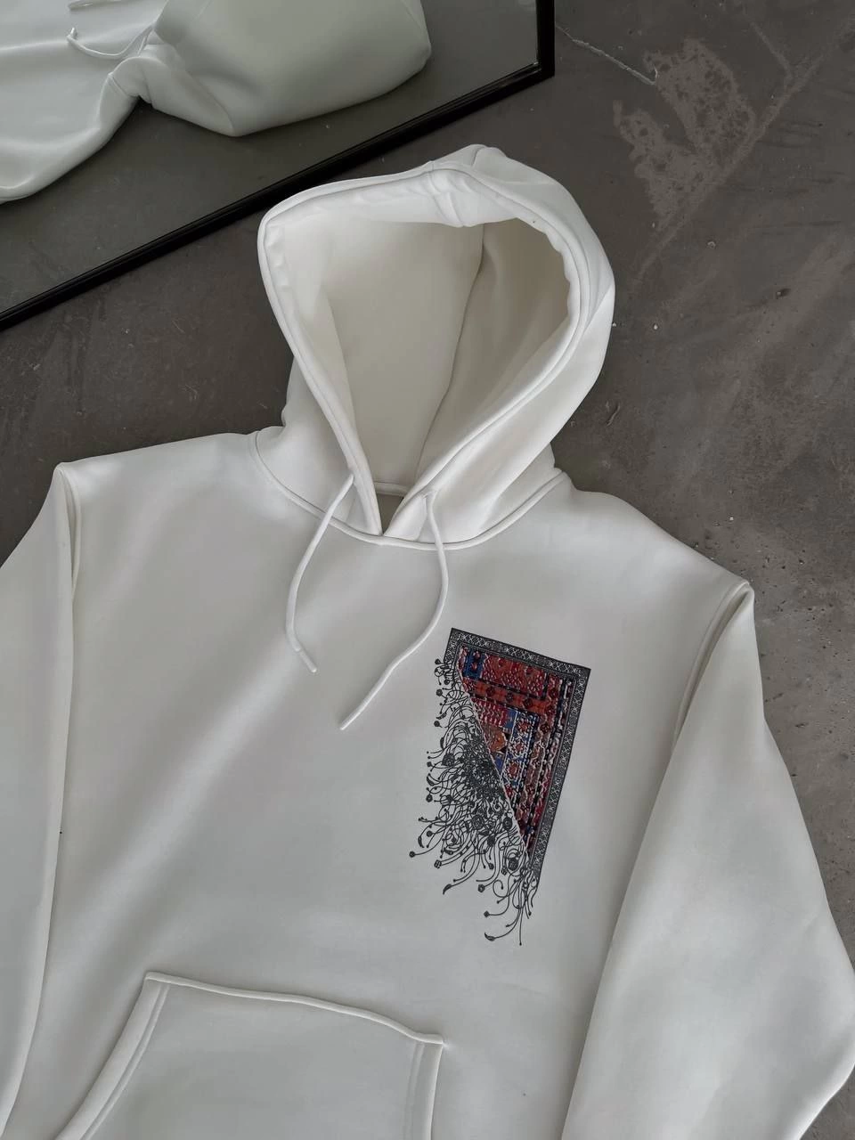 ASSEMA Kadın üç iplik Kapüşonlu Ön Ve Arka Baskılı SweatShirt - Beyaz