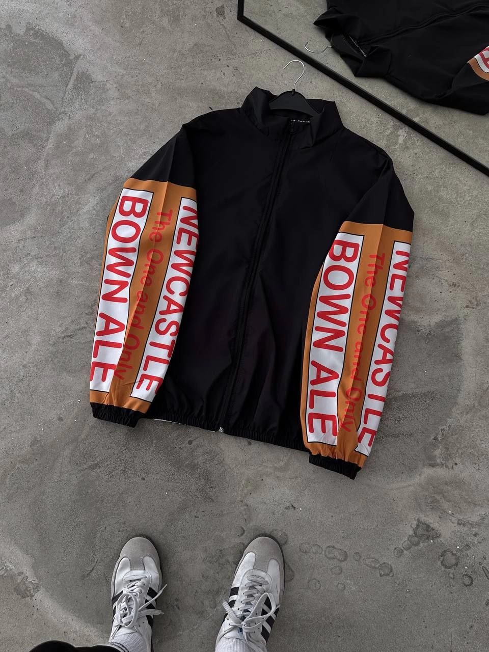 ASSEMA Unisex Vintage Baskılı Paraşüt Rüzgarlık - Siyah