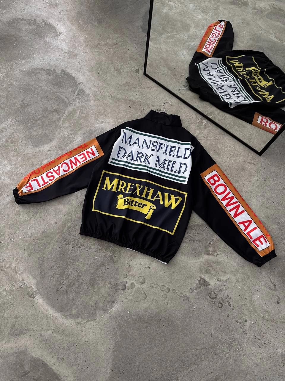 ASSEMA Unisex Vintage Baskılı Paraşüt Rüzgarlık - Siyah